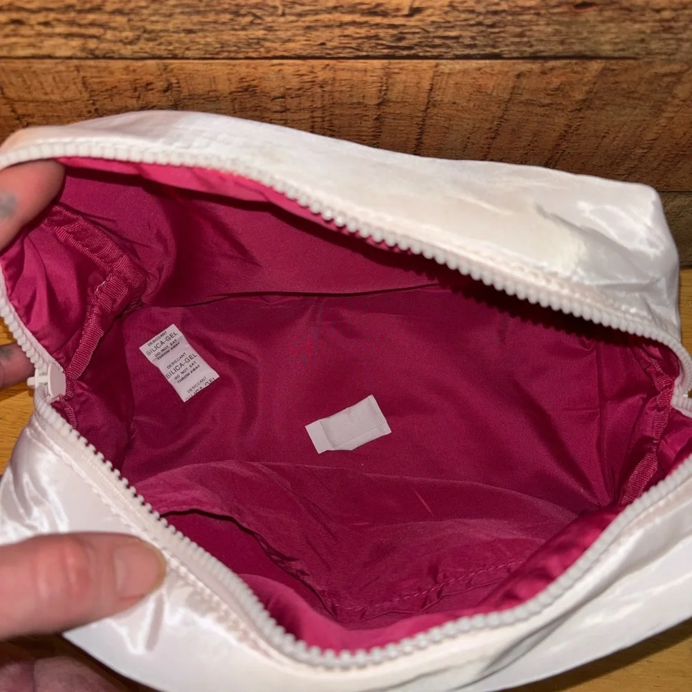MAËLYS cosmetic travel bag